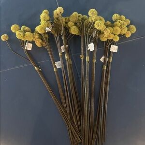 Deco Flowers Billy Ball faux lot of 10 batches 90stems 24”